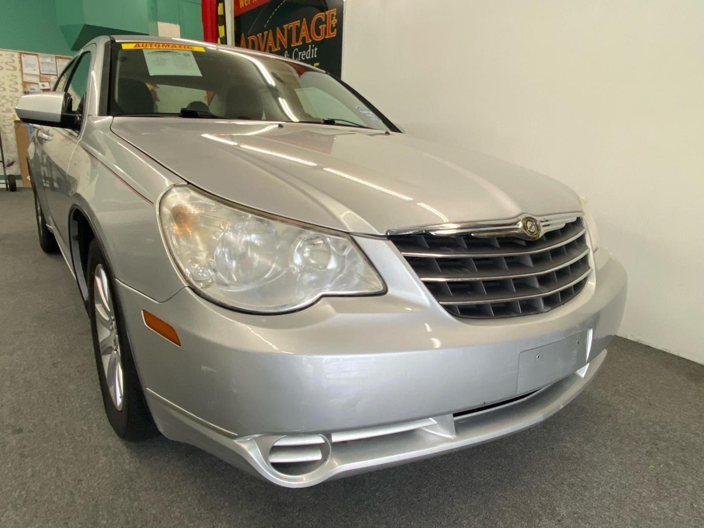 2010 SILVER /Gray Chrysler Sebring (1C3CC5FBXAN) , located at 533 S West End Blvd., Quakertown, PA, 18951, (877) 257-4995, 40.343994, -75.303604 - INCLUDED IN THE SALE PRICE OF EVERY VEHICLE: 48 Hour Money Back Guarantee 6 Month - 6,000 Mile Warranty Brand New PA State Inspection & Emission $10 Oil Changes for the Life of the Loan Complete CARFAX - Photo#2